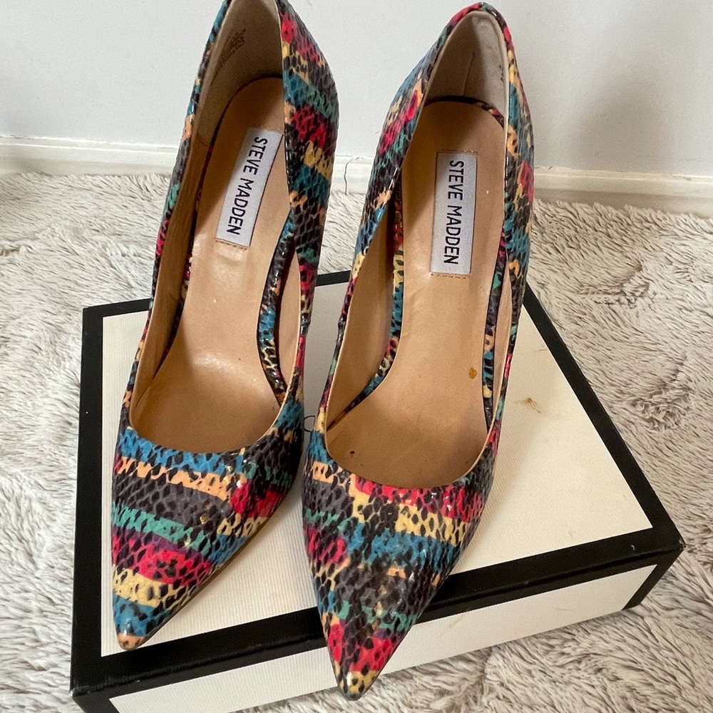 Colorful heels ❤️